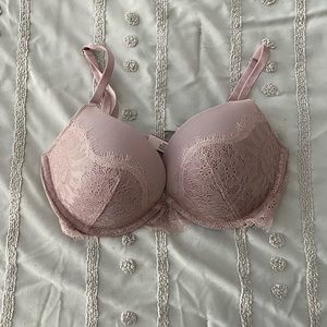 Victoria’s Secret push-up bra